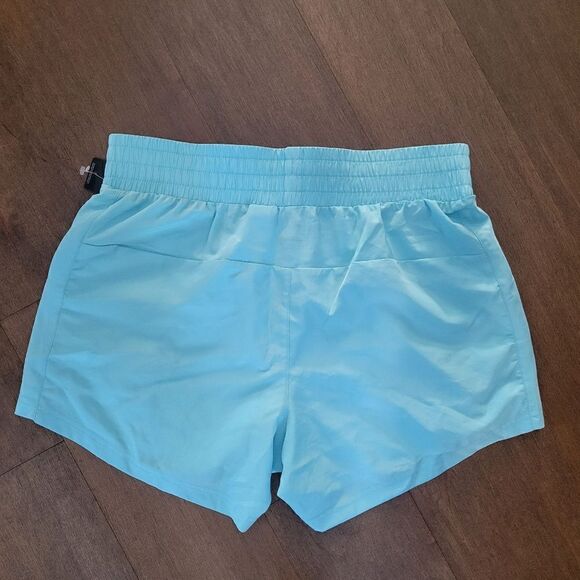 New ADIDAS golf shorts XL - Picture 5 of 7